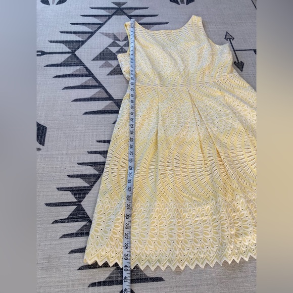 Tahari by ASL Butter Tea Dress, Size 14 - Picture 10 of 16